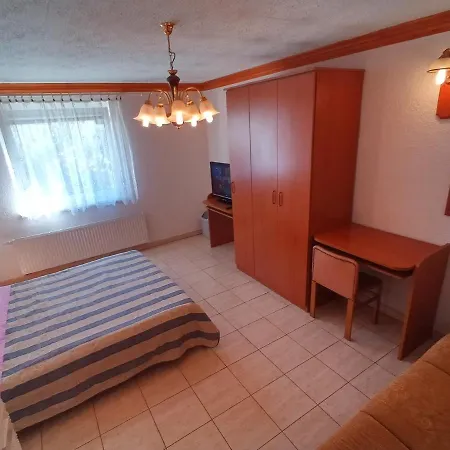 Ostanak kod kuće Sobe Mara