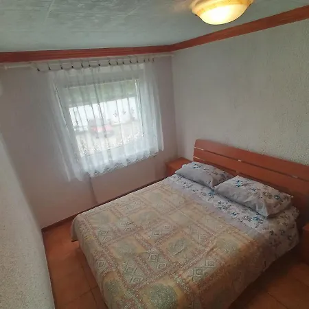 Homestay Sobe Mara *