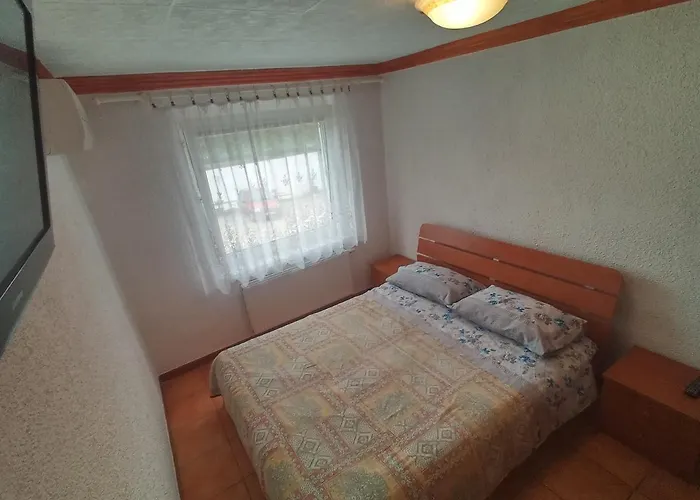 Accommodatie bij particulieren Sobe Mara *