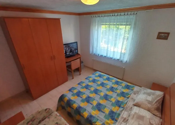 Accommodatie bij particulieren Sobe Mara *