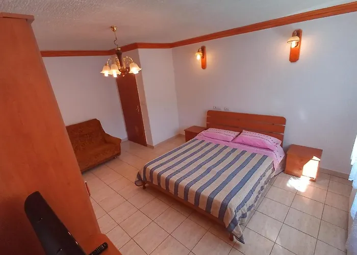 Accommodatie bij particulieren Sobe Mara *